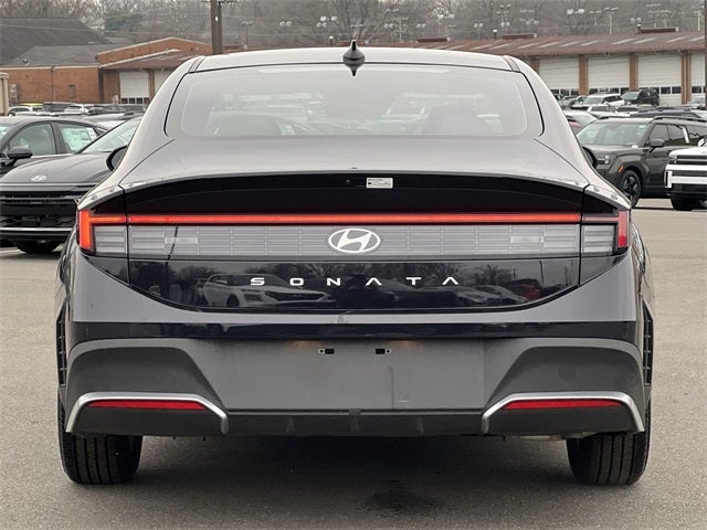 2025 Hyundai Sonata SE