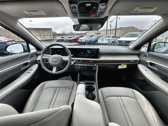 2025 Hyundai Sonata Hybrid Limited