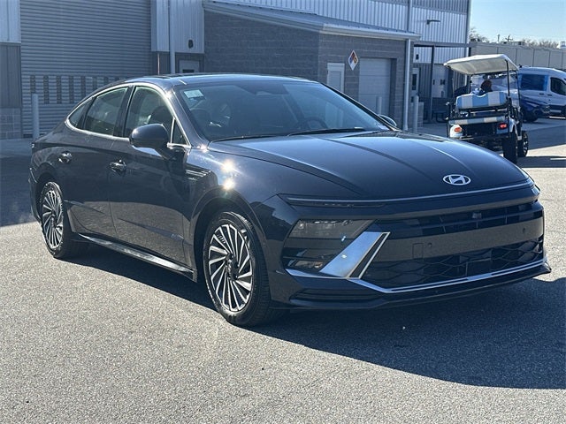 2025 Hyundai Sonata Hybrid Limited