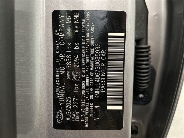 2025 Hyundai Elantra SE