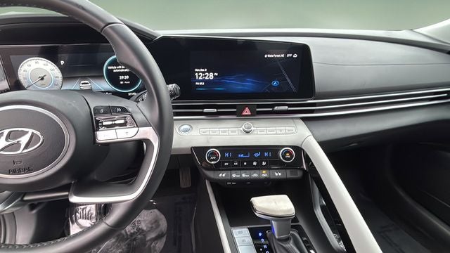 2023 Hyundai Elantra Hybrid Limited