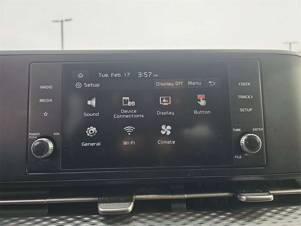 2023 Kia Carnival LX