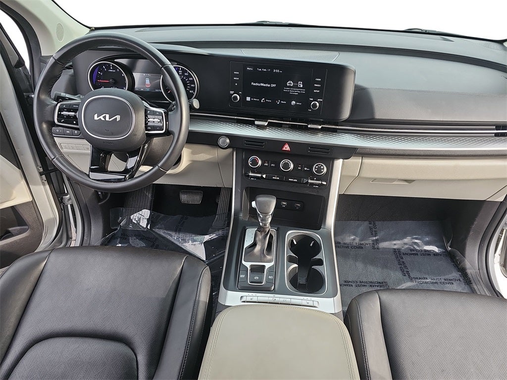 2023 Kia Carnival LX