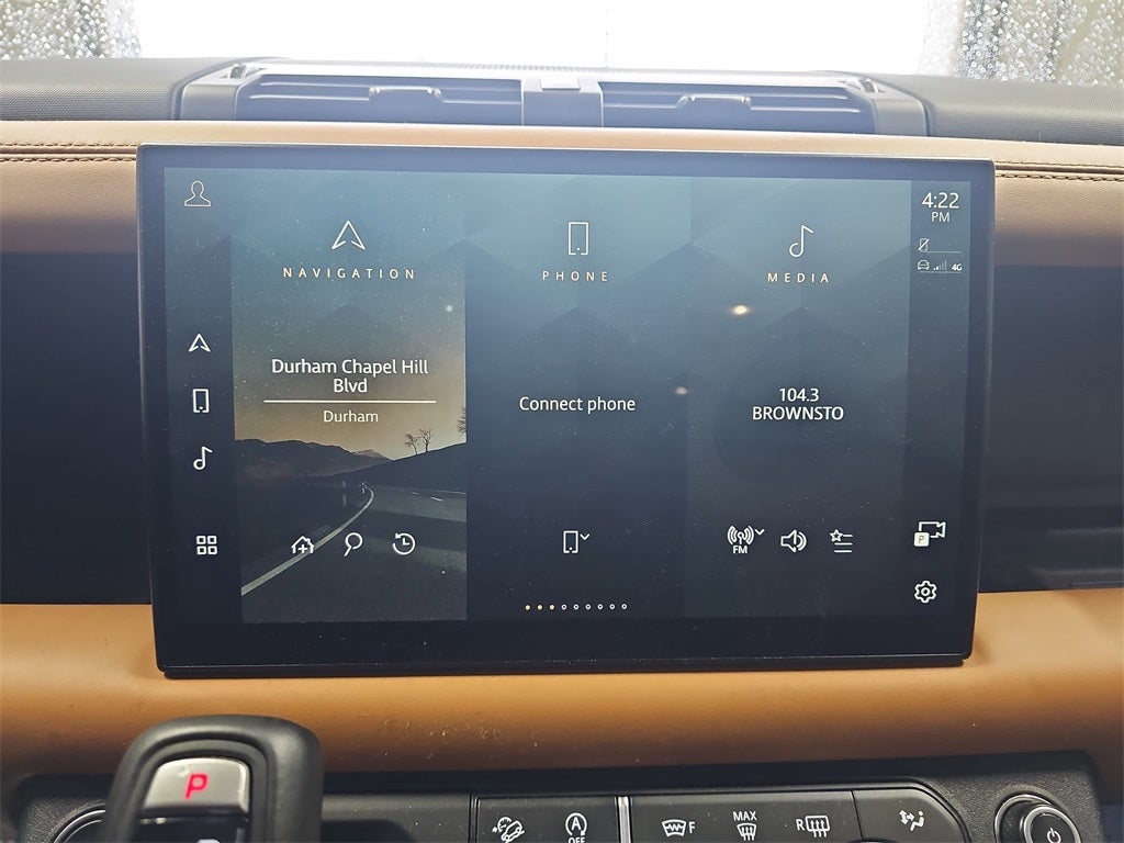 2023 Land Rover Defender 130 X-Dynamic SE