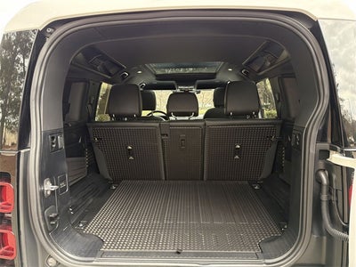 2023 Land Rover Defender 110 S