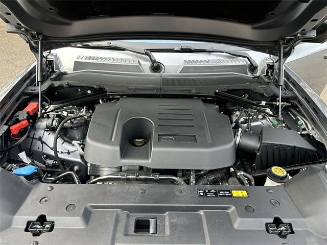 2024 Land Rover Defender 130 S