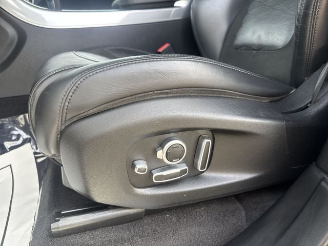 2022 Land Rover Range Rover Sport SVR