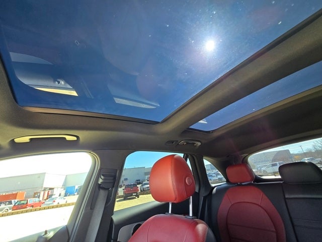 2022 Mercedes-Benz GLC GLC 300