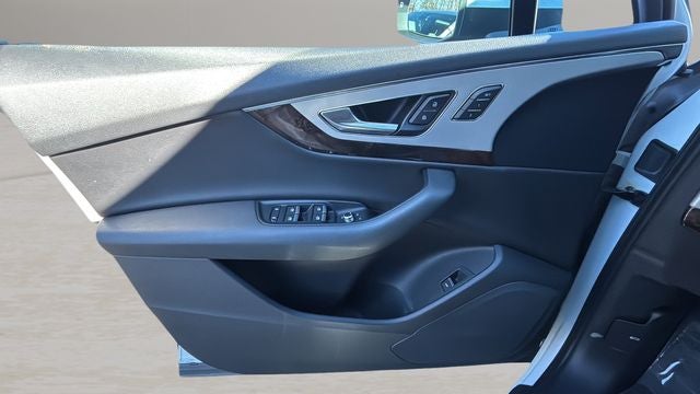 2019 Audi Q7 45 SE Premium quattro