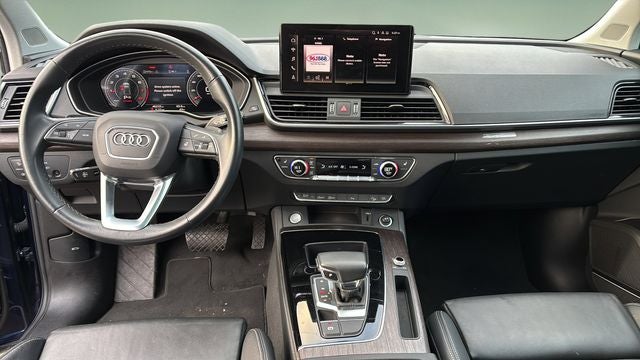 2024 Audi Q5 45 S line Premium quattro