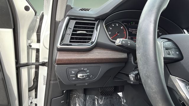 2024 Audi Q5 45 S line Premium quattro