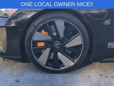 2022 Audi RS e-tron GT - quattro