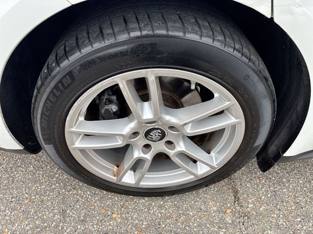 2023 Porsche Panamera Panamera Base