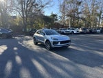 2022 Porsche Macan Base