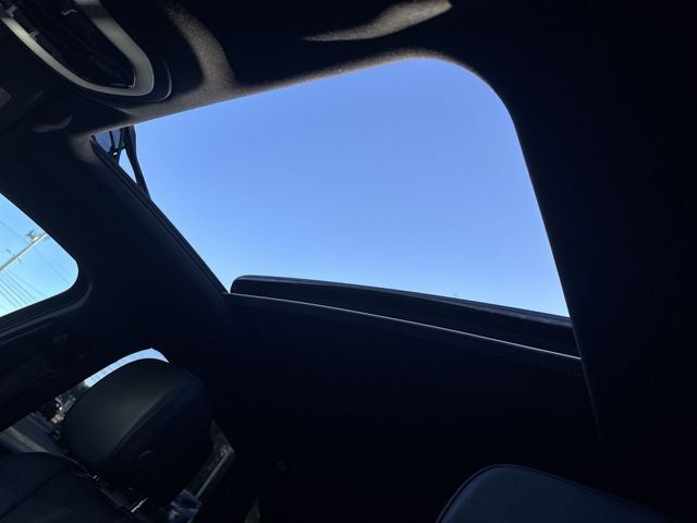 2022 Porsche Macan Base