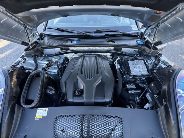 2022 Porsche Macan Base