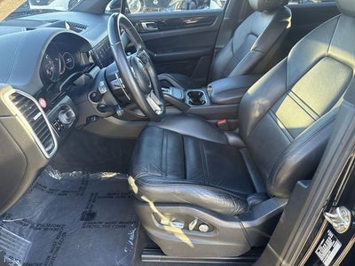 2019 Porsche Cayenne Base