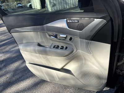 2021 Volvo XC90 T5 Momentum