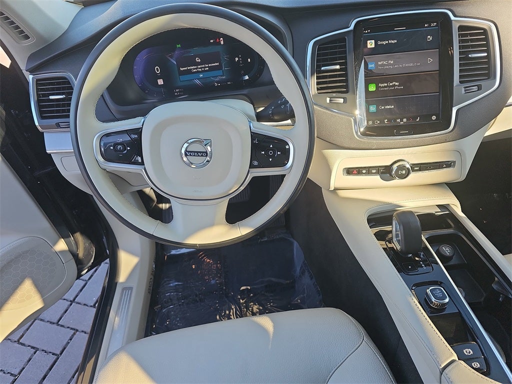 2023 Volvo XC90 B5 Core