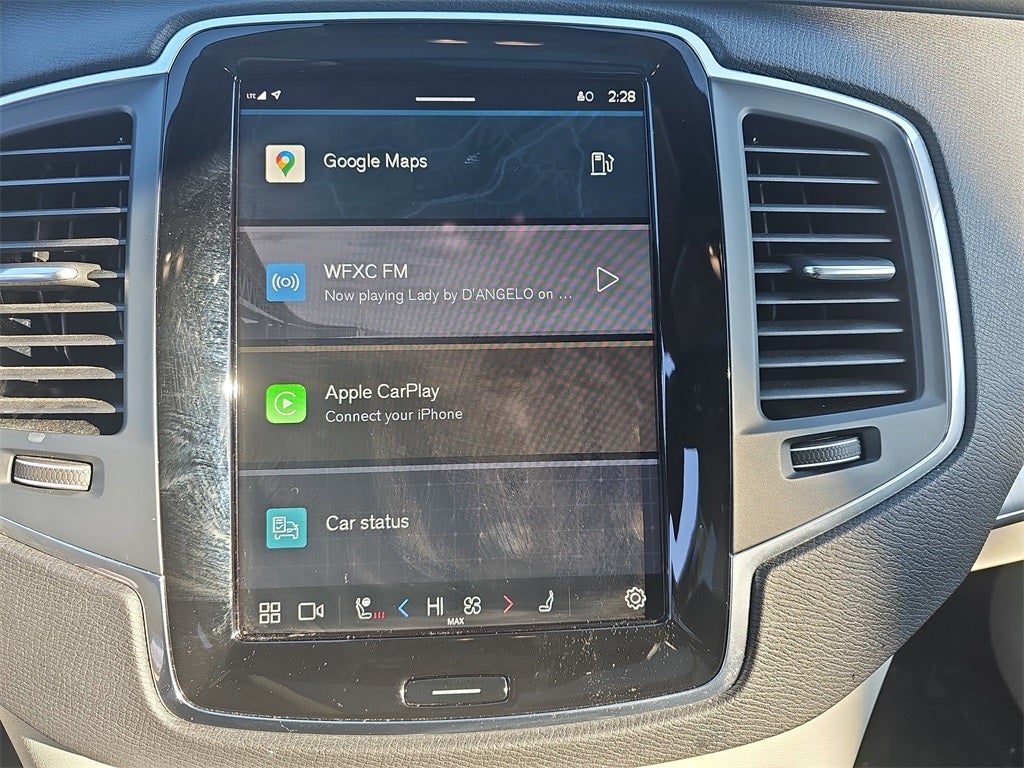 2023 Volvo XC90 B5 Core