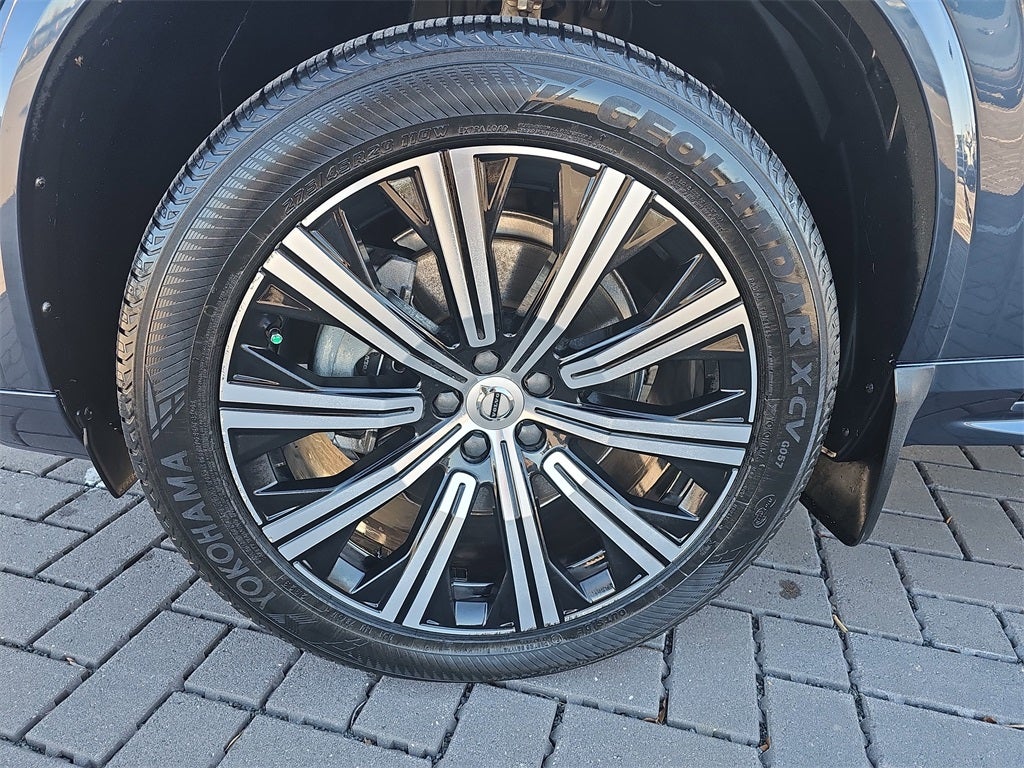 2023 Volvo XC90 B5 Core