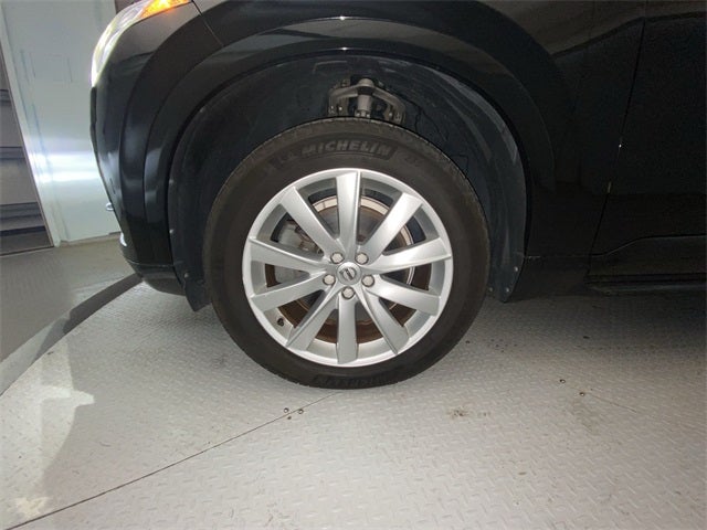 2016 Volvo XC90 Base