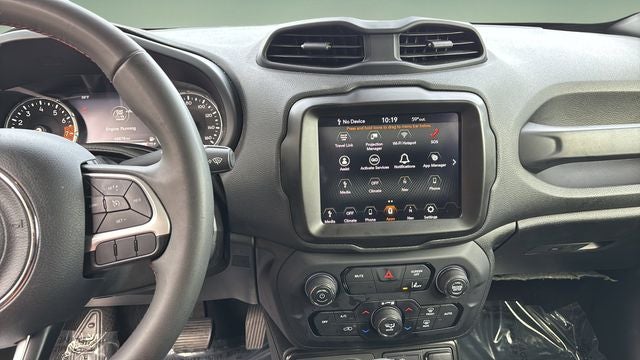 2023 Jeep Renegade Trailhawk