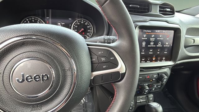 2023 Jeep Renegade Trailhawk