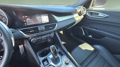 2023 Alfa Romeo Giulia Veloce