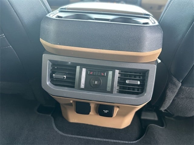 2024 Ford F-350SD Lariat DRW