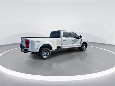 2024 Ford F-350SD Lariat DRW