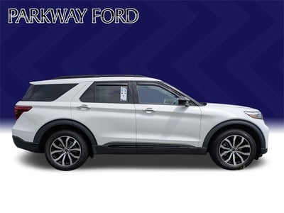 2022 Ford Explorer ST-Line