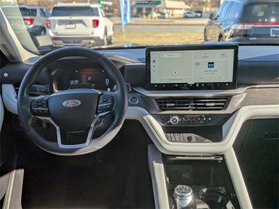2025 Ford Explorer Platinum ULTIMATE PACKAGE