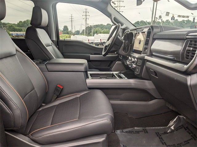 2025 Ford F-350SD Lariat