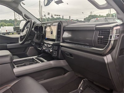 2025 Ford F-350SD Lariat