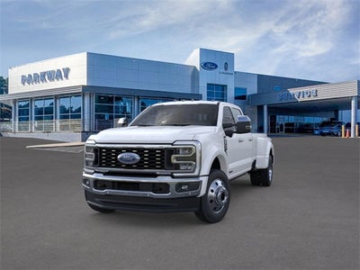 2026 Ford F-450SD King Ranch DRW