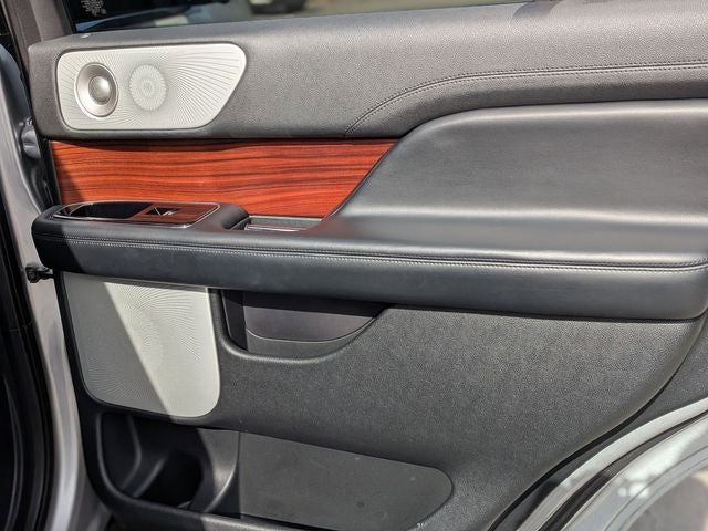 2019 Lincoln Navigator Reserve Reserve