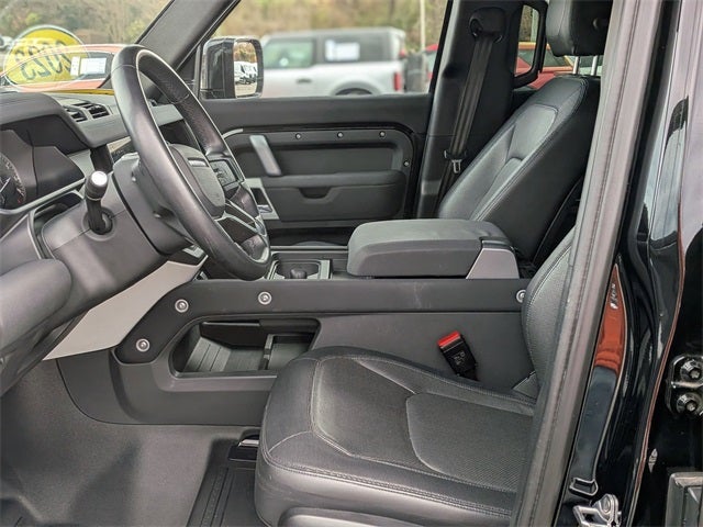 2023 Land Rover Defender 110 X-Dynamic SE