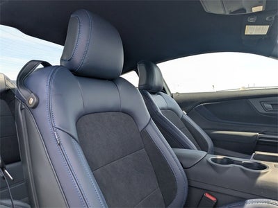 2025 Ford Mustang Dark Horse