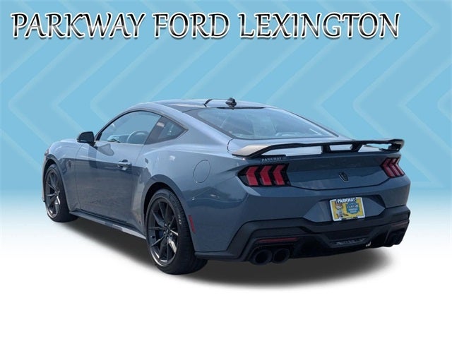 2025 Ford Mustang Dark Horse