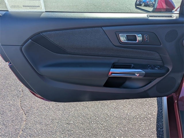 2025 Ford Mustang EcoBoost