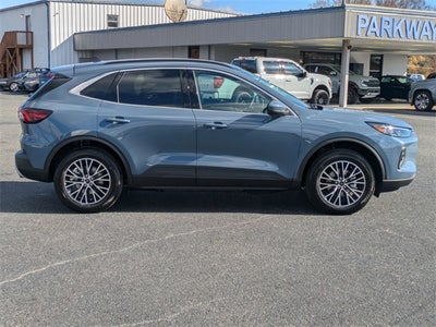 2025 Ford Escape Plug-In Hybrid Base