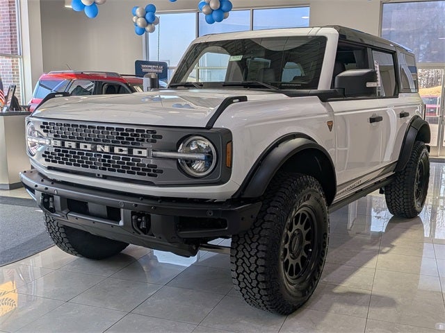 2025 Ford Bronco Badlands Dark Trail Matte